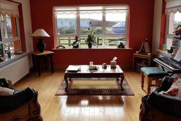 تختخواب و صبحانه O Connor S Accommodation