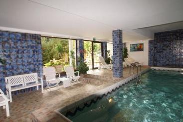 호텔 Garni Obermair