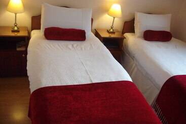 Maryville Bed And Breakfast