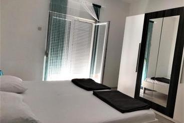 酒店 Apartments Bronic