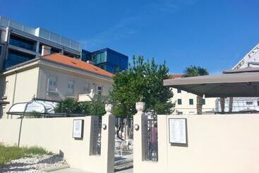 فندق Apartments Ivo