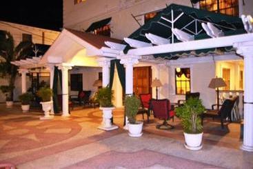 هتل El Dorado Inn