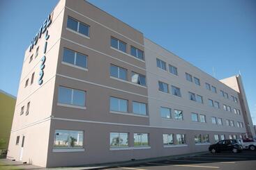 בית מלון כפרי Golden Tower Aeroporto   Lizz   By Fênix Hotéis