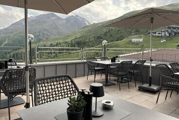 هتل Schöne Aussicht