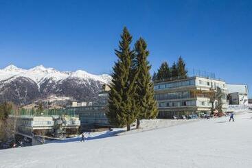 בית מלון כפרי Th 1400