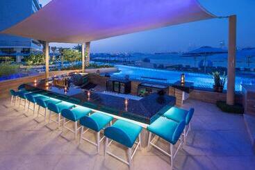 هتل The Retreat Palm Dubai Mgallery By Sofitel
