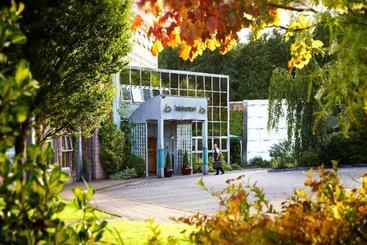 בית מלון כפרי Westport - Leisure Spa And Conference