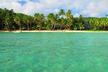 هاستل Beachouse Resort