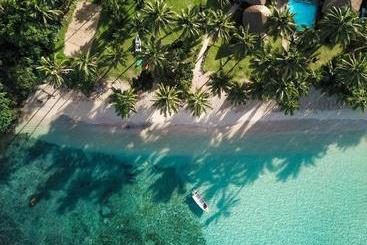 هاستل Beachouse Resort