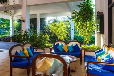 Diani Sea Resort  All Inclusive