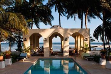 בית מלון כפרי Sawa Sawa Beach House