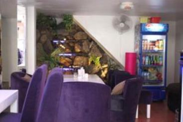 Lucky Ro Hotel & Restaurant