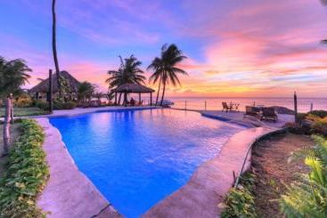 استراحتگاه Paradise Taveuni