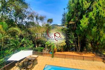 ユースホステル Pousada Demuner S House   Espaço Aconchegante Itaipava