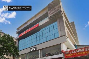 Отель Super Collection O Malkajgiri Formerly Serene Woods