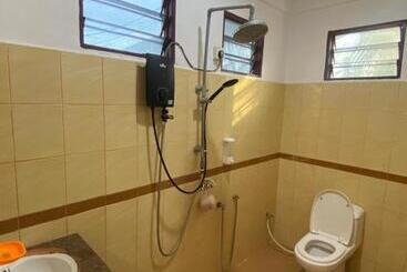 膳宿费 Singgah D Bohor Langkawi