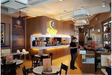 Smile Hotel Seri Kembangan