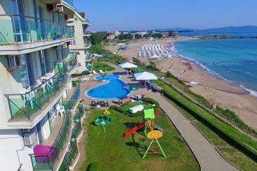 דירות לתיירים Lozenetz Beach Apartments