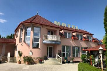 Katalin Motel & étterem