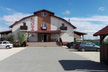 فندق على الطريق Kisdunapart 510