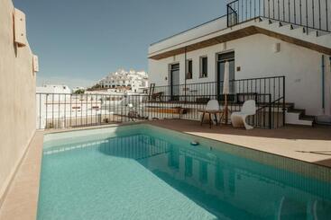 تختخواب و صبحانه Casa Victoire Ayamonte