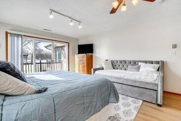 Сельский дом House On Paw Paw Lake W/ Private Dock!