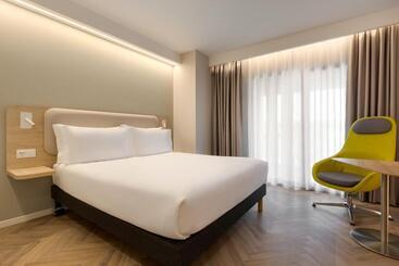 هتل Holiday Inn Express Evora, An Ihg