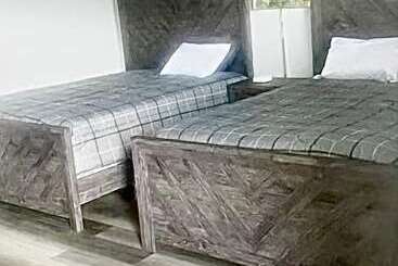 Motel 81