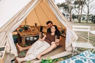 منتجع Coastal Glamp At Bellarine Estate Winery