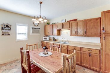 بيت ريفى Serene Guion Cabin < 1 Mi To The White River!