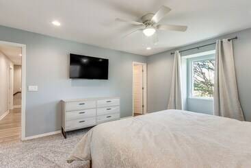 茅舍 Spacious Arkansas Retreat W/ Deck, Hot Tub & Grill