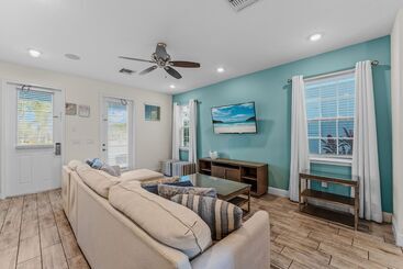 کلبه Frankly Fintastic