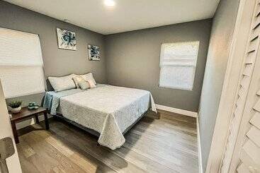 Пансион Modern Space In The Heart Of Tampa