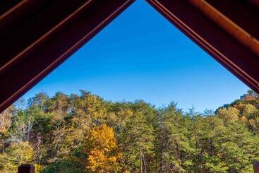 קוטג'' Rustic Mountain Retreat By Ghosal Luxury Lodging