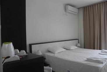 호텔 Hypnotic Complex