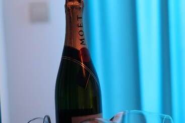 فندق Salena Beach