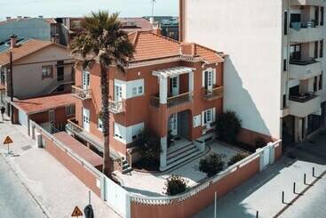 بنسيون Green Coast Surf House