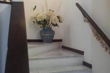 تختخواب و صبحانه Affittacamere Rosa Dei Venti