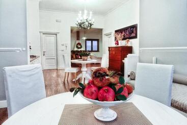 住宿加早餐  Relais Villa Le Bianche