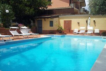 צימר Villa Carmen On Etna