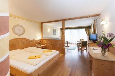 Landhotel Tharerwirt