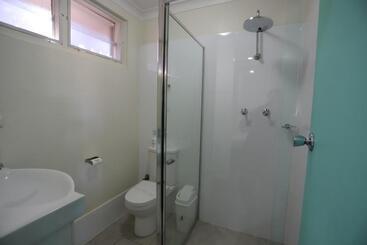 Мотель Reign Inn Newcastle