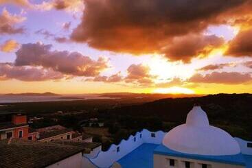 בית מלון כפרי Anima Rooms & Pool