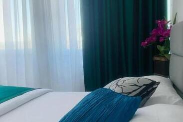 Отель Golden Ray