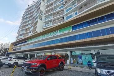 هتل Primavera City, Living Stone Place