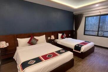 هتل Sunshineview Sapa