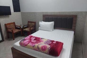 پانسیون Nhà Nghỉ Sao Mai 2