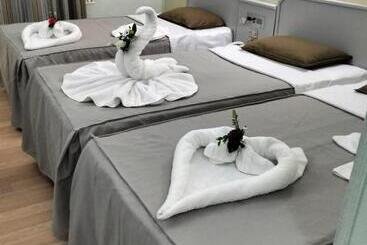 ホテル اعلاني