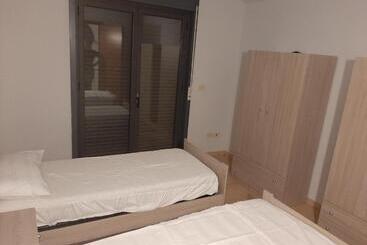 بنسيون Cat Shouse