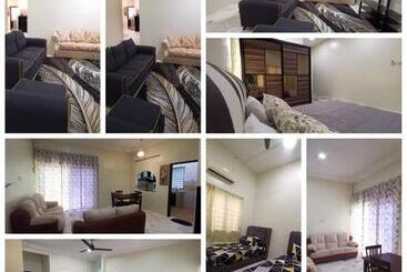 פנסיון Kejora Guest House